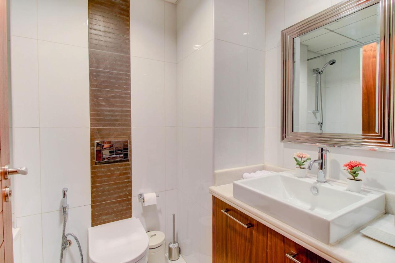 Durrani Homes - Luxurious Studio near Dubai Mall with pool view Esterno foto