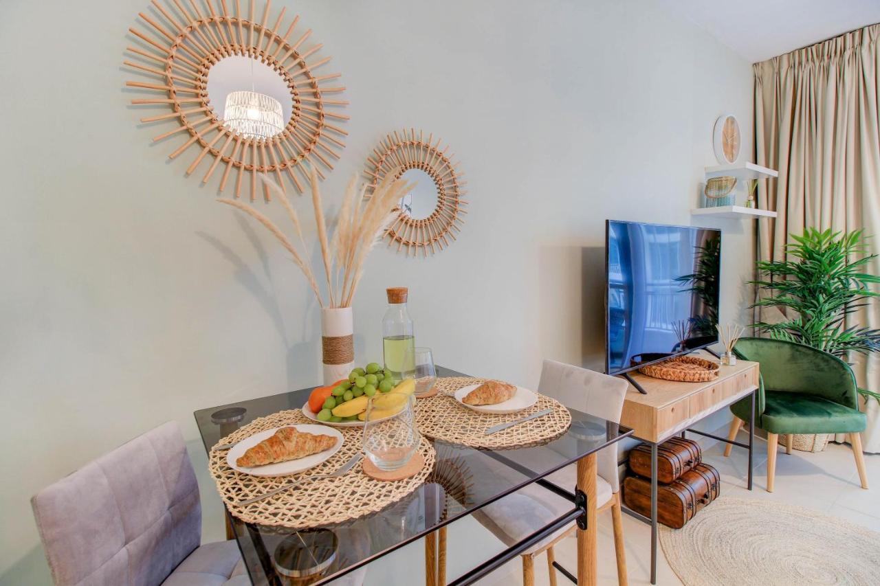 Durrani Homes - Luxurious Studio near Dubai Mall with pool view Esterno foto