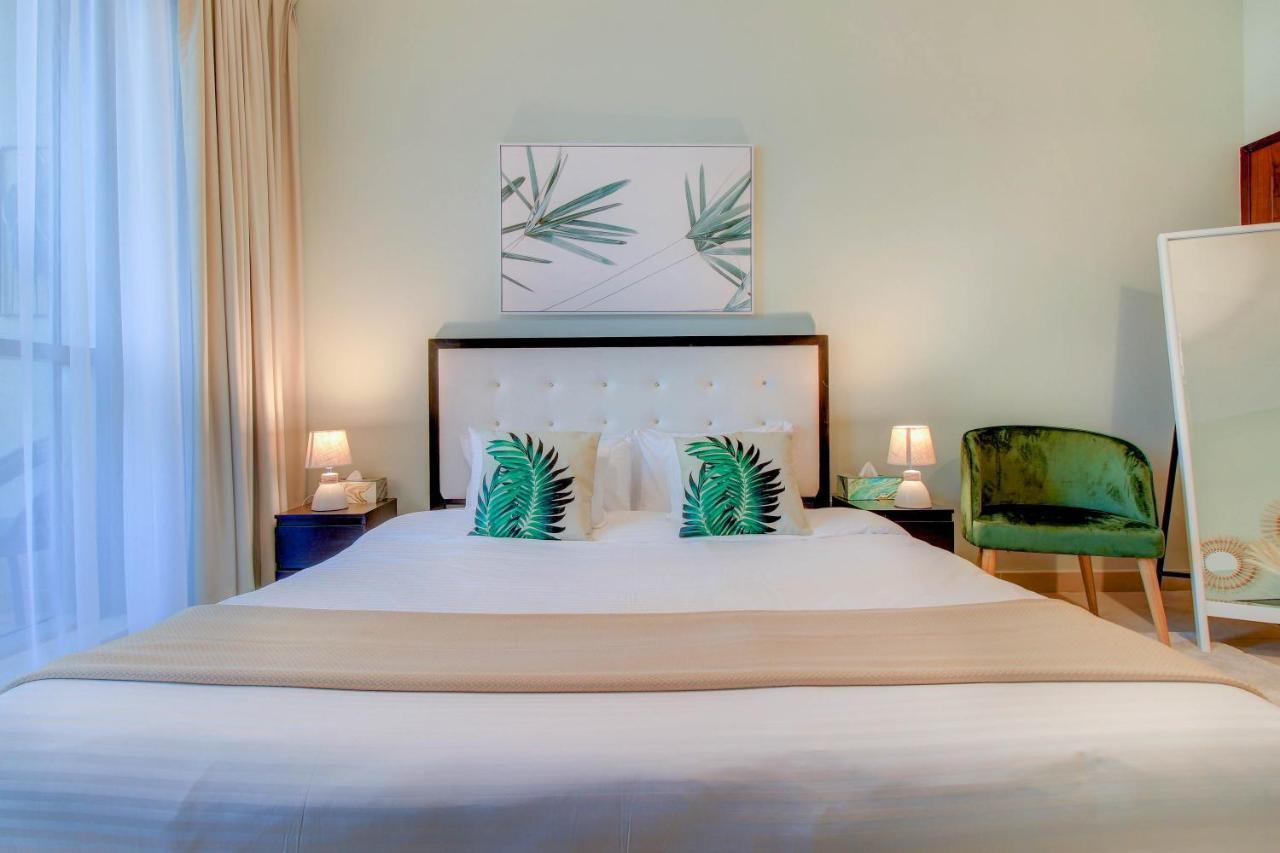Durrani Homes - Luxurious Studio near Dubai Mall with pool view Esterno foto