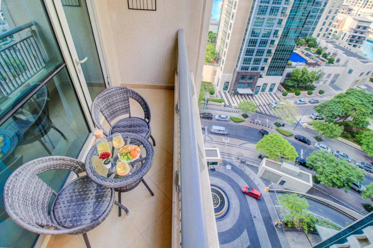 Durrani Homes - Luxurious Studio near Dubai Mall with pool view Esterno foto
